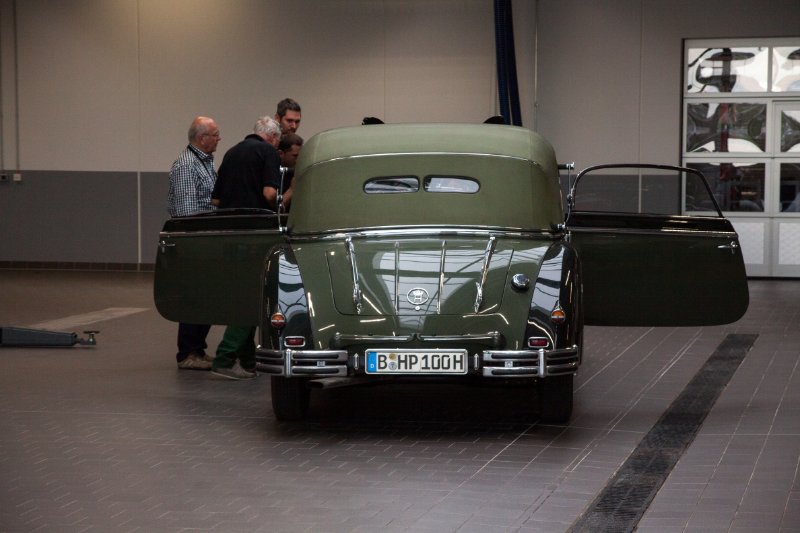Horch Treffen Hanau 29.05.2015_021.jpg